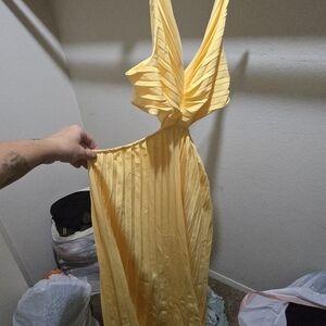 Elegant Yellow Pleated Cutout Dress